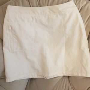 Izod Skort